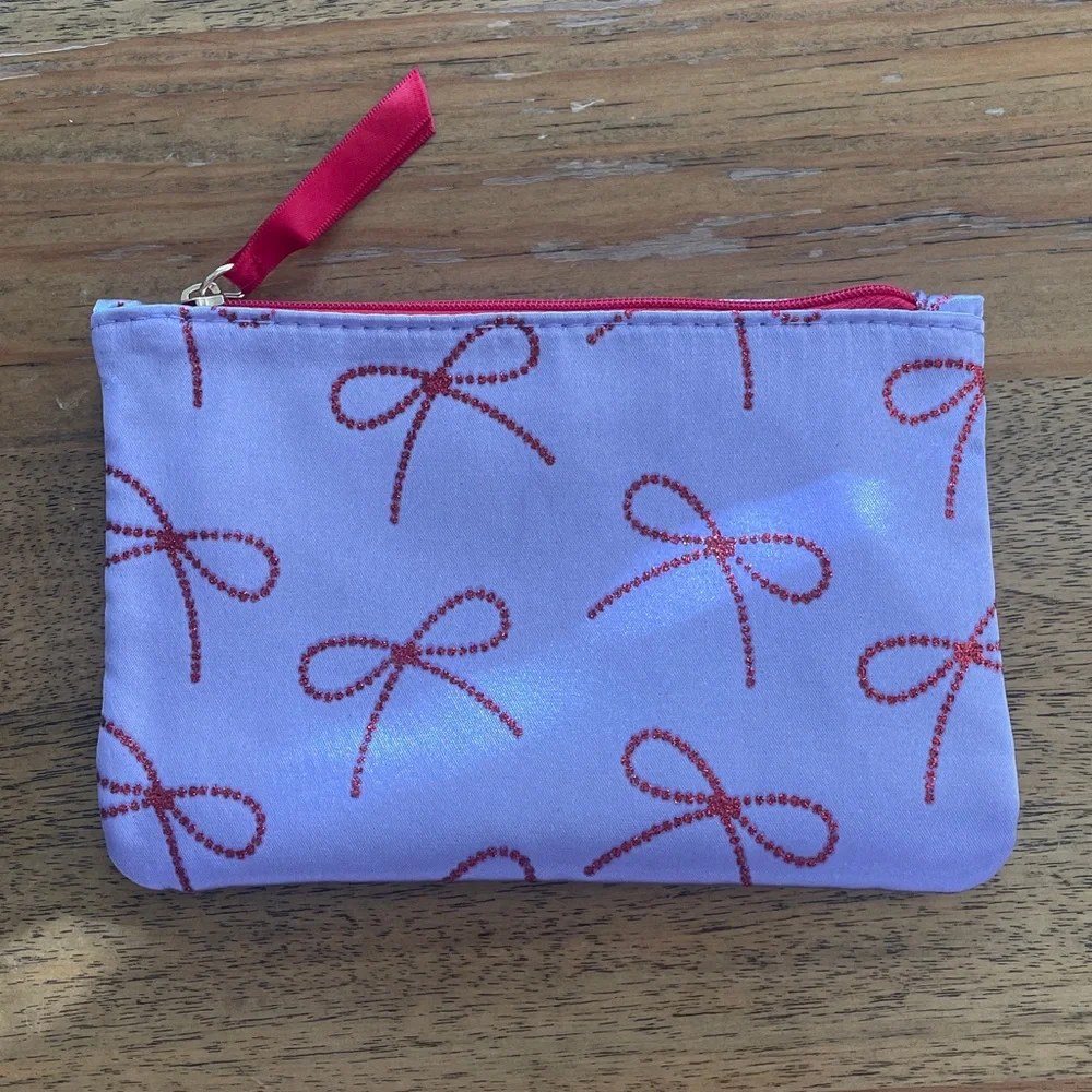 ipsy adorable pouch